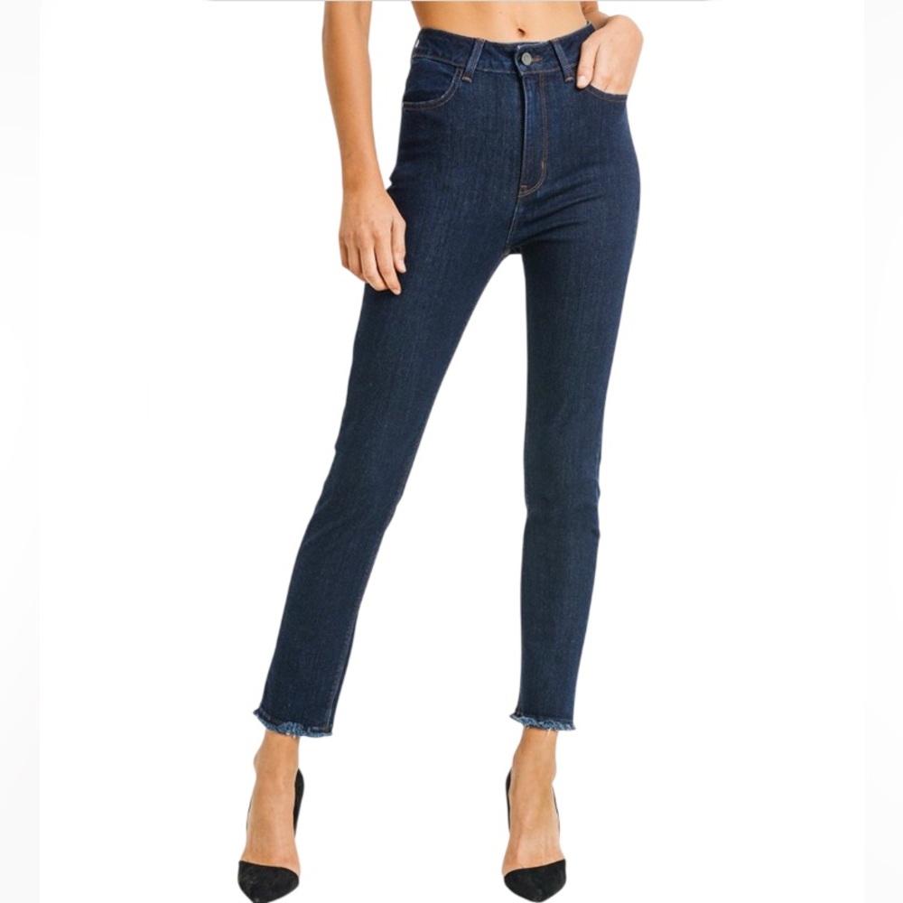 NWT Just Black Super High Frayed Hem Jean